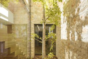 House 21094 / NordEst Arquitectura / Olot, Spain