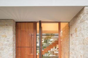 House 21094 / NordEst Arquitectura / Olot, Spain